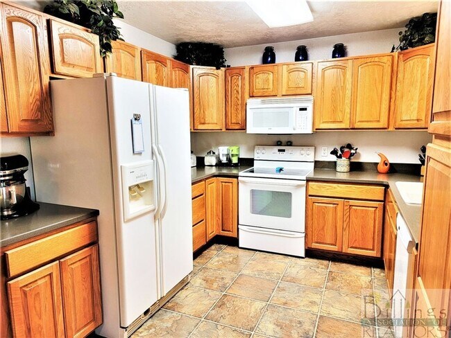 Foto del edificio - 3133 Beech Ave