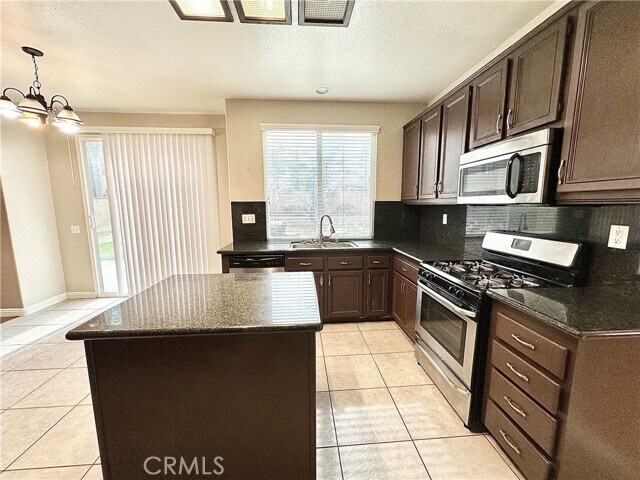 Building Photo - 7407 Carrollton Pl