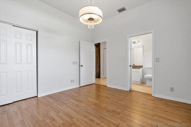 Building Photo - 2013 Harbor View Cir