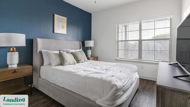 Building Photo - 19275 Stone Oak Pkwy