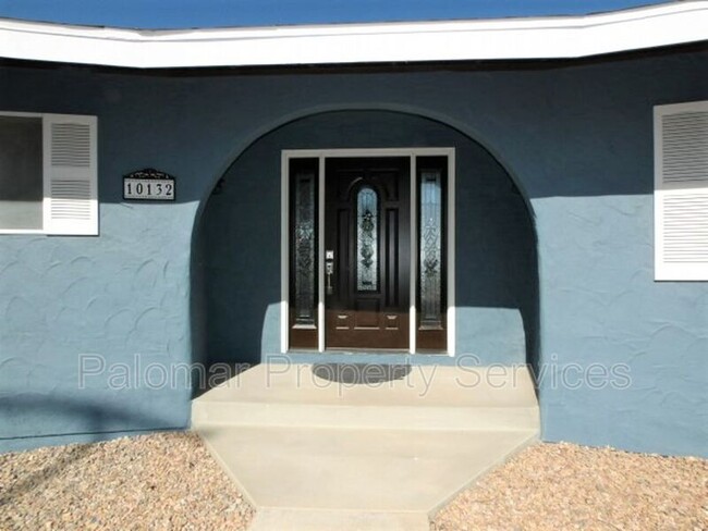 Building Photo - 10132 W Lilac Rd