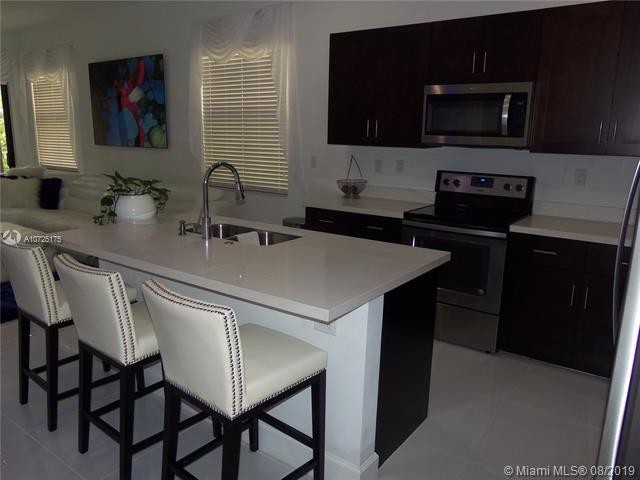 Building Photo - 4819 NW 51st Ter  4819 Tamarac FL 33319