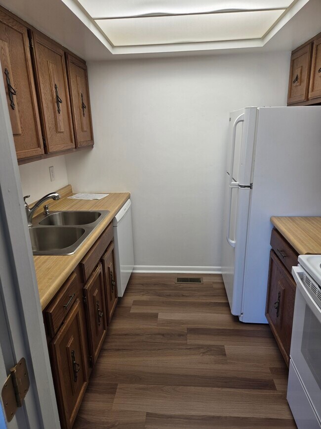 Foto del edificio - 858 Sussex Pl