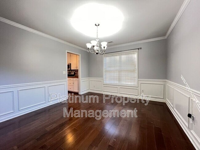 Building Photo - 791 Glenns Farm Way