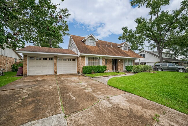 Foto del edificio - 13351 Oak Leaf Ln