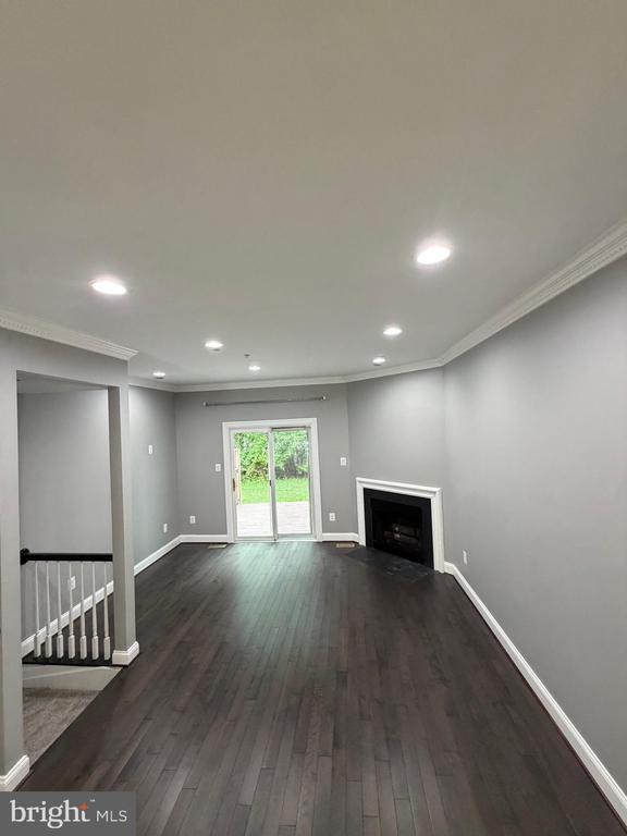 Foto del edificio - 3423 Lindenwood Drive