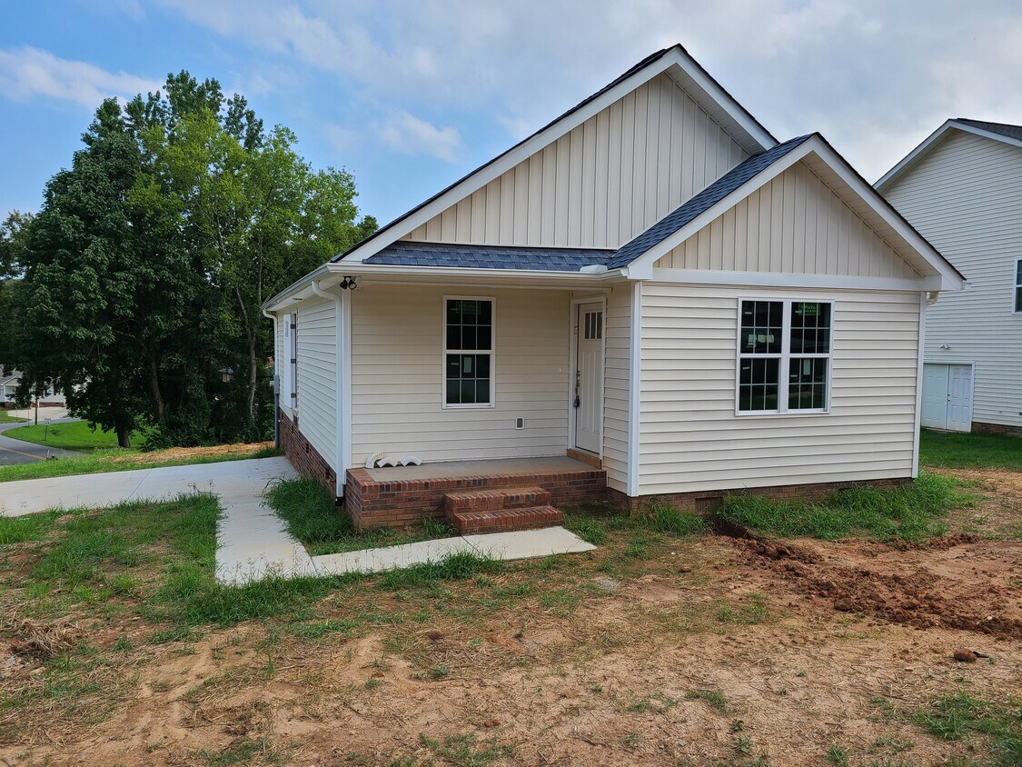 88 Todd Dr NE, Concord, NC 28025 House Rental in Concord, NC