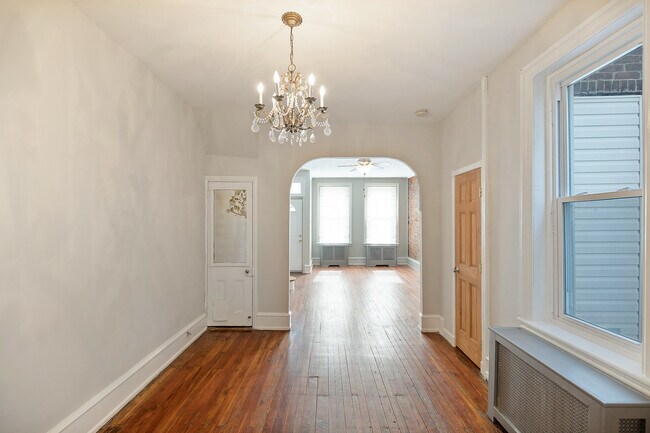 Foto del edificio - 1826 S 16th St