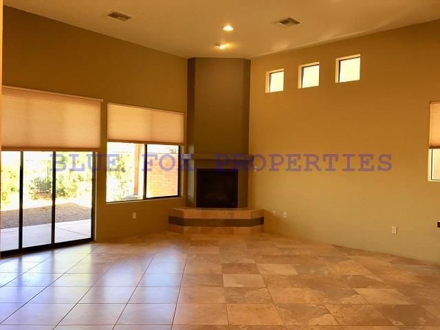 Building Photo - 11515 N Moon Ranch Pl