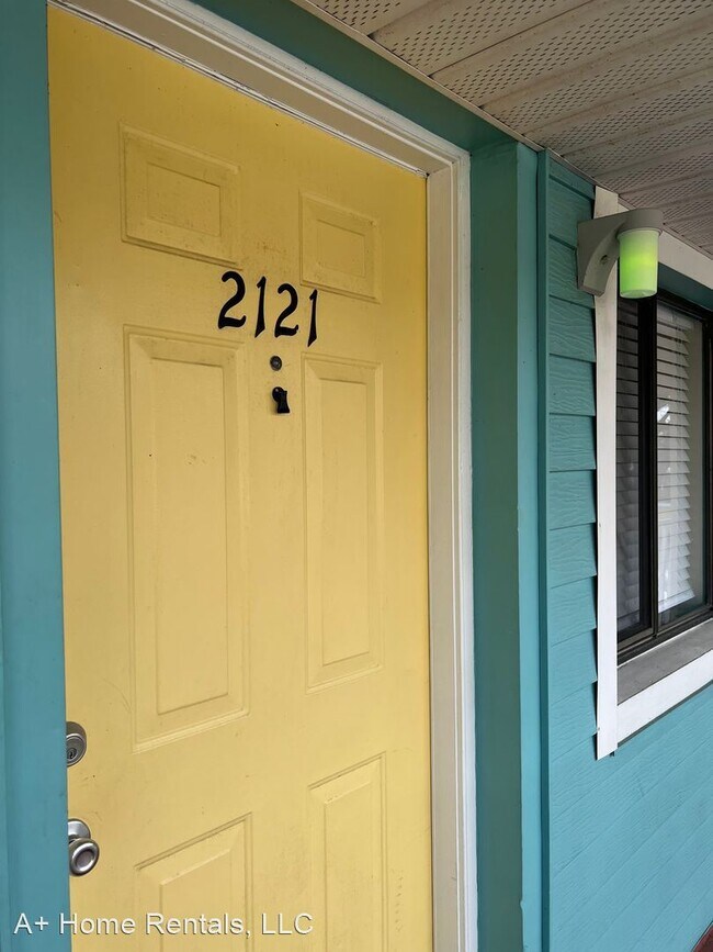 Foto del edificio - 2 br, 2 bath House - 2777 N. Ponciana Blvd...