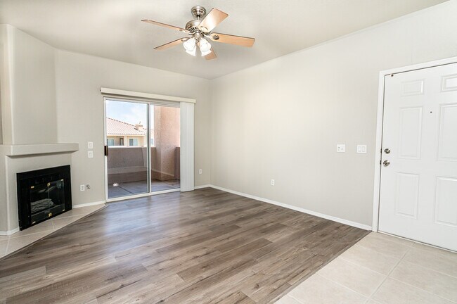 Entry and Living Room - 1050 E Cactus Ave