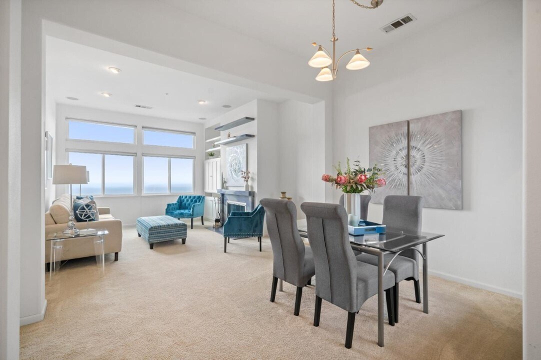 55 Outlook Cir Unit 55, Pacifica, CA 94044 Condo for Rent in Pacifica