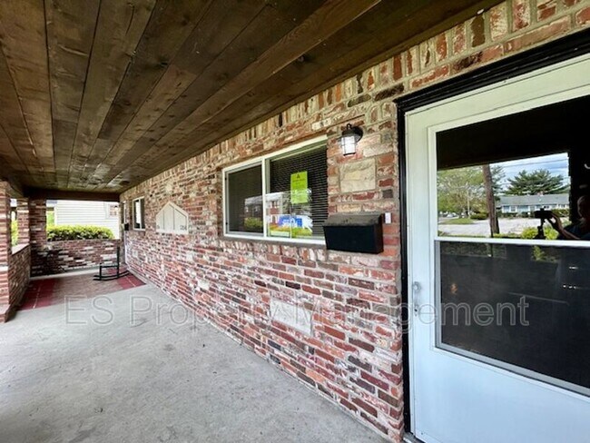 Foto del edificio - 2354-2356 Shelby St