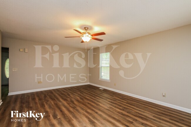 Foto del edificio - 123 Mills Valley Dr