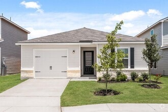 Building Photo - 308 Low Pasture Trl