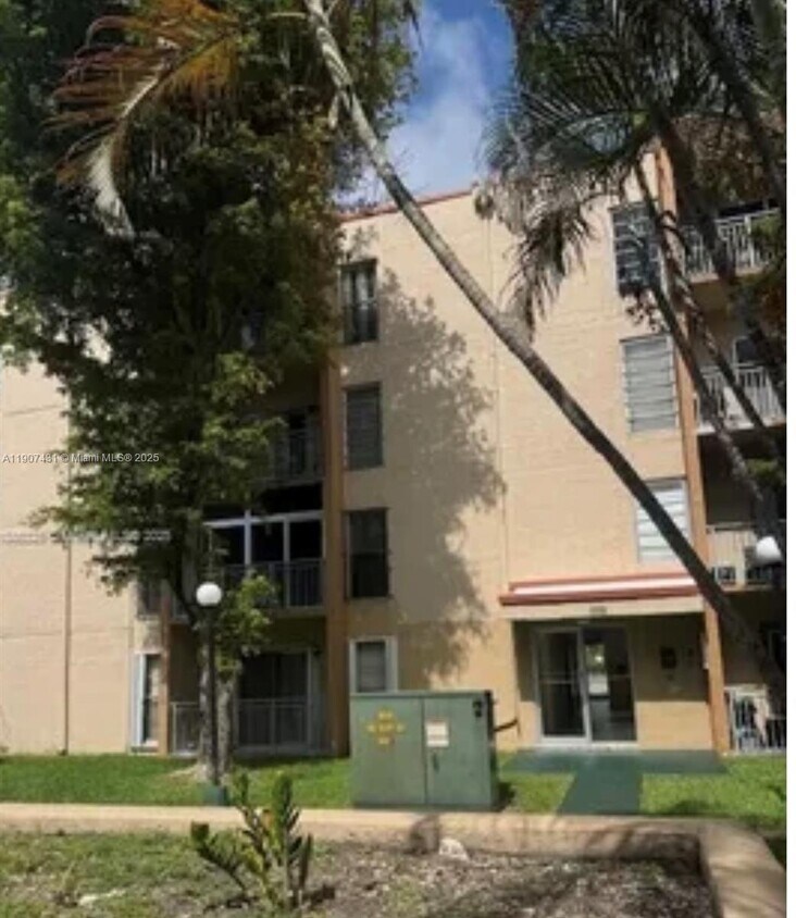 Primary Photo - 4855 NW 7th St