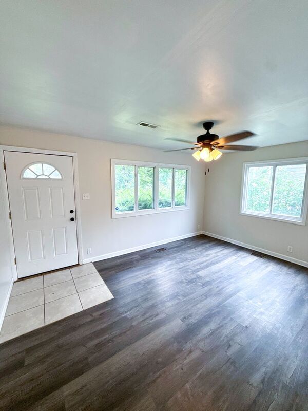 Foto principal - 3103 Grasmere Ave