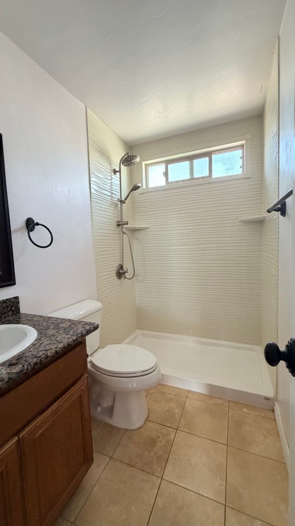 Foto del edificio - FOR RENT 1bedroom 1 bath apartment in Imperial Beach.