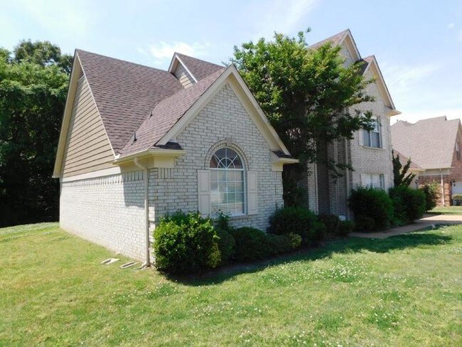 Foto del edificio - 5417 Gold Leaf Ln
