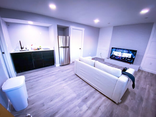 Foto del edificio - 9483 S Buttonwood Dr