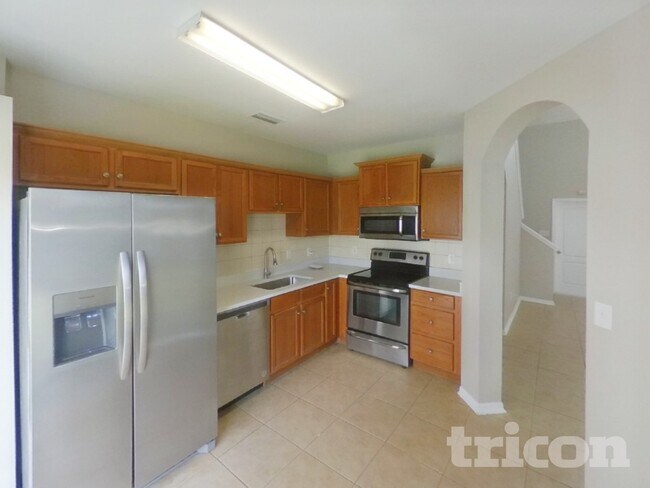 Foto del edificio - 8156 Canterbury Lake Blvd