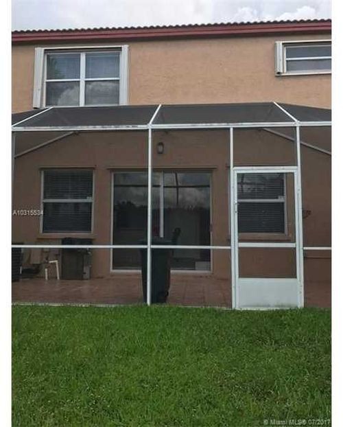 Building Photo - 781 NW 151st Ave