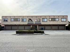 Building Photo - 1114 W 163rd St