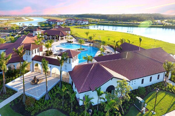 Reservas Arborwood - 11781 Grand Belvedere Way