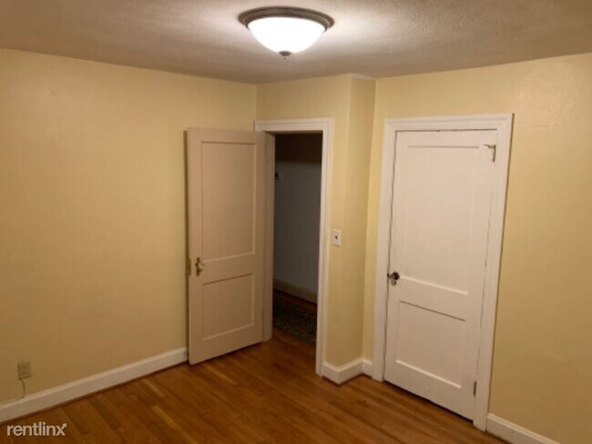 Building Photo - 1 br, 1 bath House - 34 Woodfin Rd