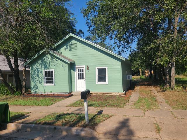 Primary Photo - 1104 SW 7th Ave