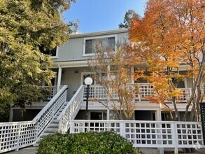 Building Photo - 1340 Las Juntas Way