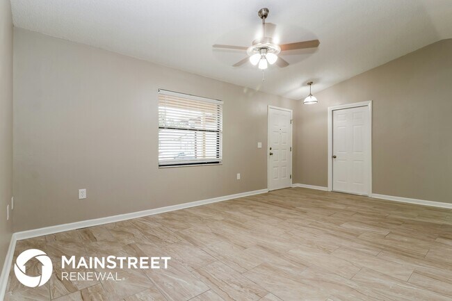 Building Photo - 11012 Bentwood Ct