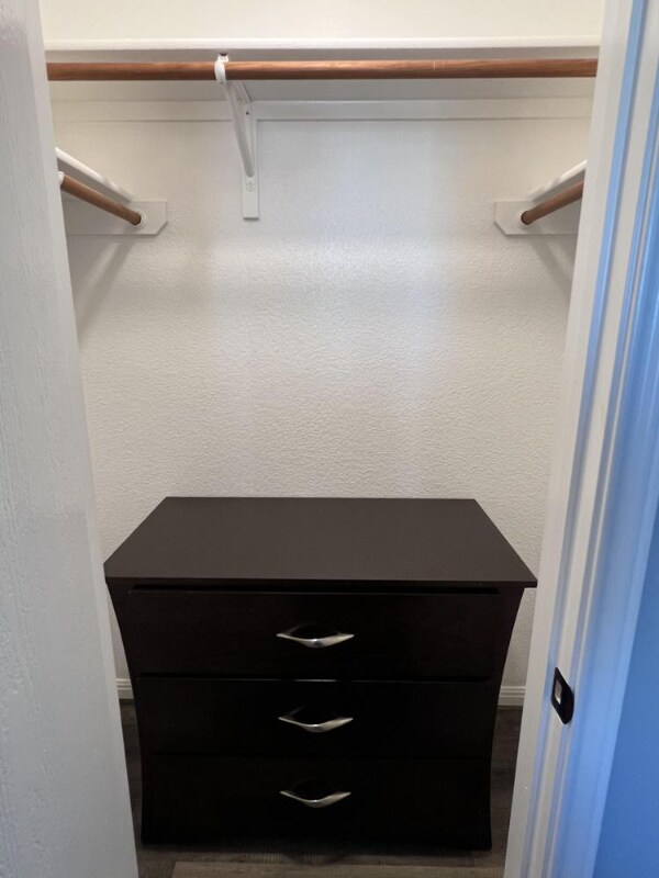 Foto del edificio - 4718 Dorchester Heights Ln