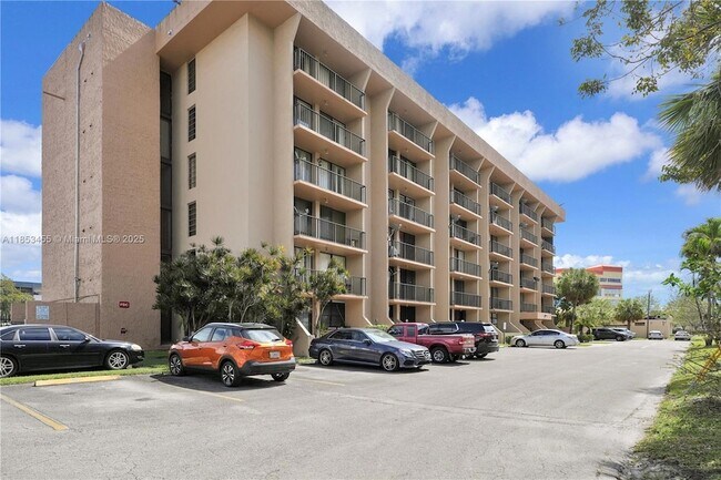 Foto del edificio - 16751 NE 9th Ave