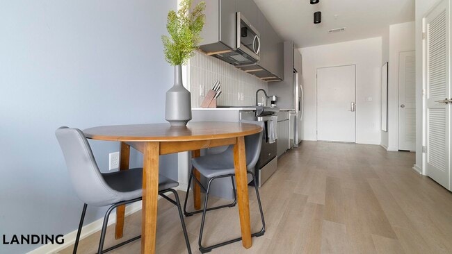 Building Photo - 318 W Corporation St