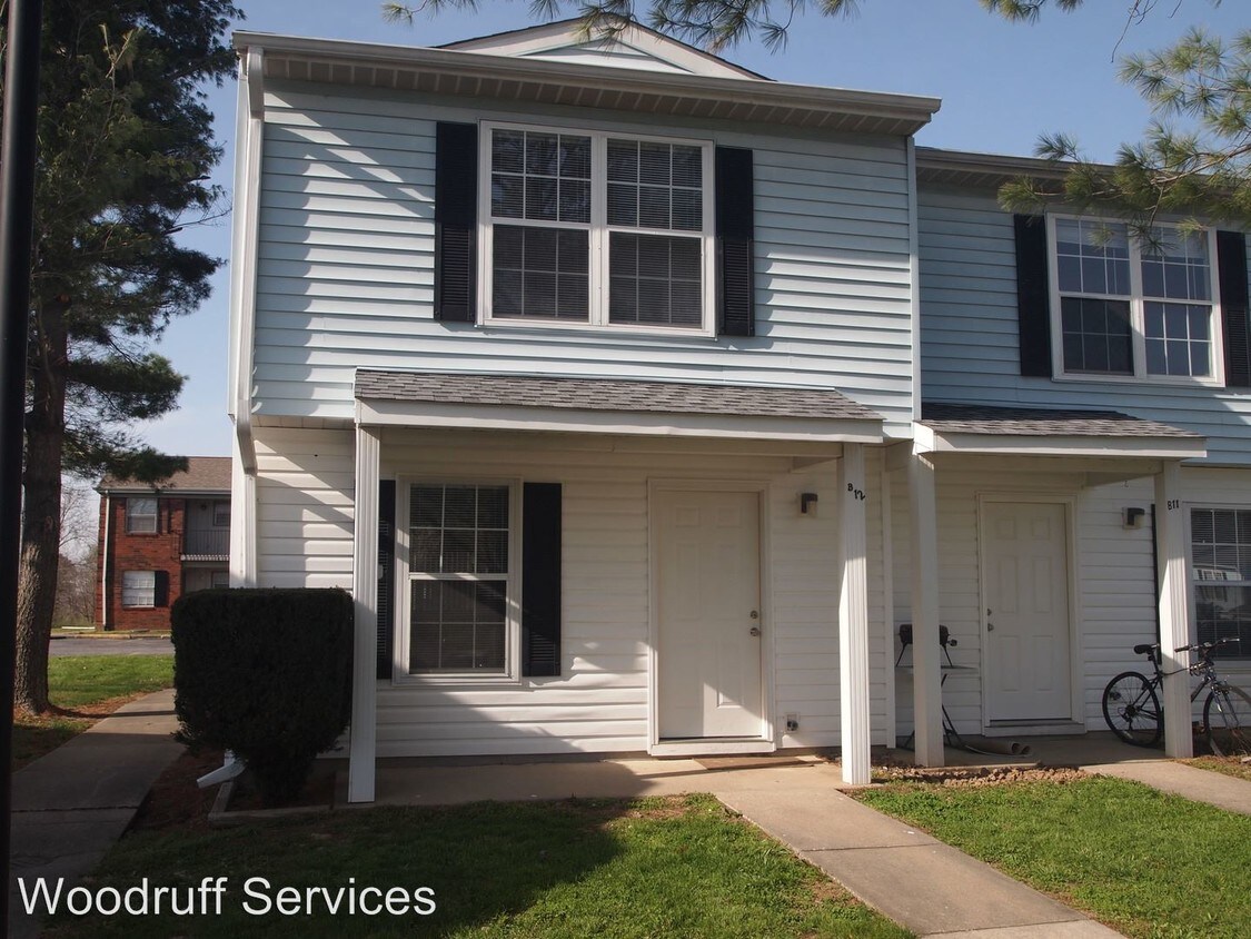 Primary Photo - 612 E Campus Dr