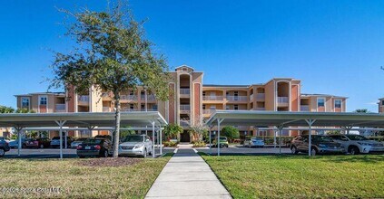 Building Photo - 6838 Toland Dr