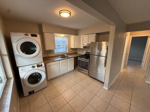 Building Photo - 1407 S Madison Ave