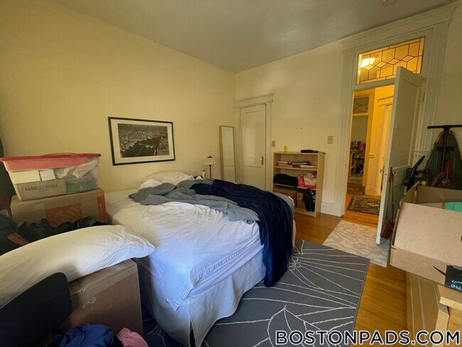 Foto del edificio - 28 Queensberry St