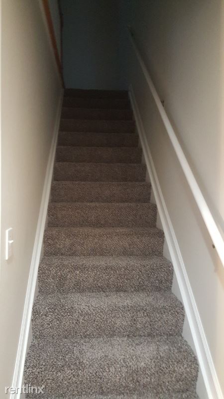 Foto del edificio - 2 br, 2.5 bath Townhome - 427 Dabney Dr