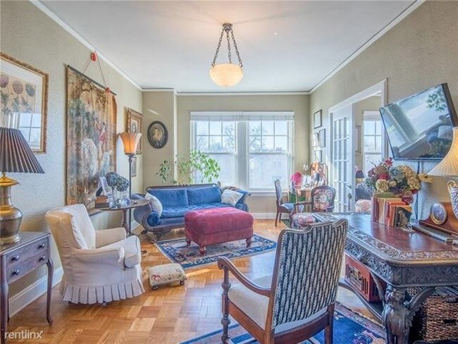 Foto del edificio - 2 br, 1 bath Apartment - 2306 Park Place Ave