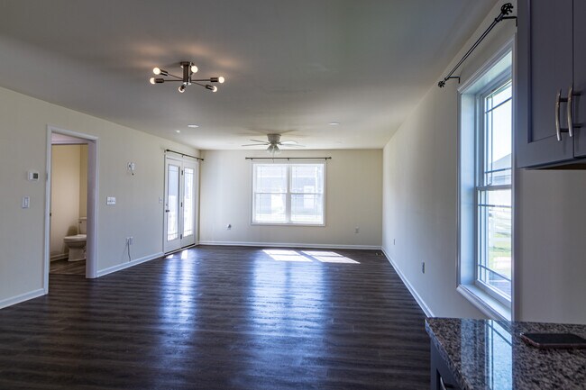 Foto del edificio - 54 Pilgrim Ct