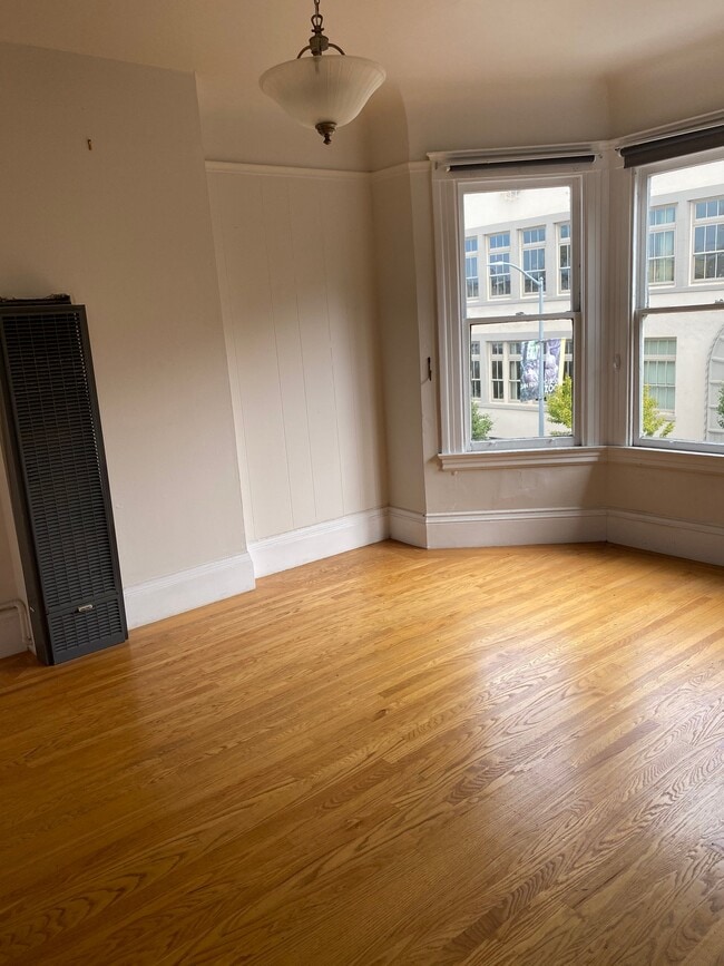 Building Photo - 3634 24th St