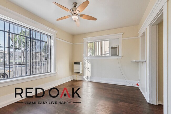 Foto del edificio - ~I Month FREE~ Bright and Sunny Studio wit...