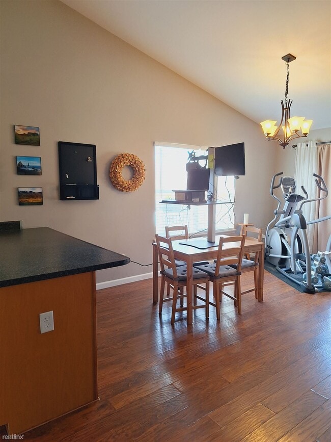 Building Photo - 3 br, 2 bath House - 1120 Duxbury Lane