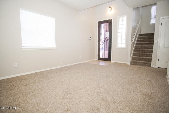 Building Photo - 2885 Magic Rock Dr