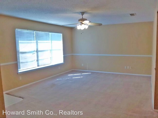 Building Photo - 3 br, 1.5 bath House - 3210 Ricks St