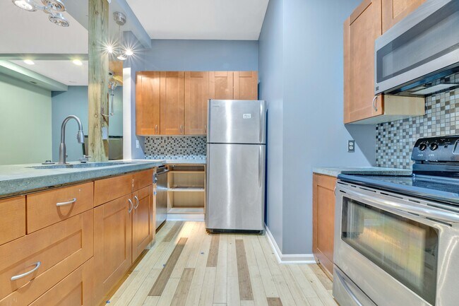 Foto del edificio - 3051 N St SE