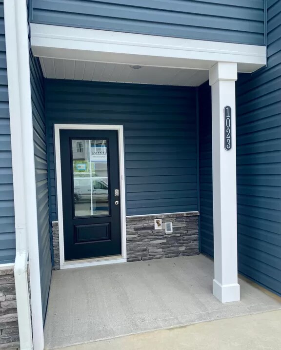 Foto del edificio - 1023 Saylors Pl