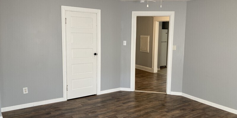 Foto principal - 1117 N B St.